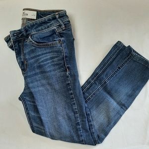 Junior's Hollister Capris Size 0 (W 24)